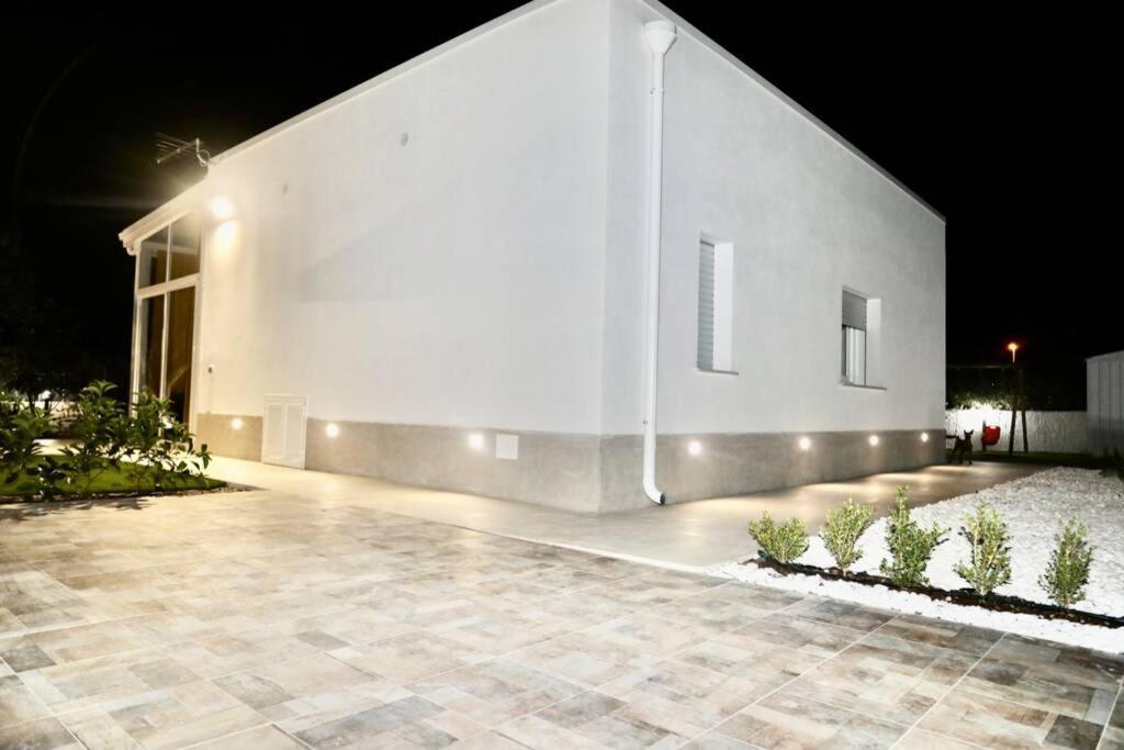 Villa Mare Blue Sr Nuovissima Villa 150M Dal Mare Adatta A Bambini Terrauzza Extérieur photo